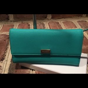 Kate Spade ♠️ Aqua Large wallet